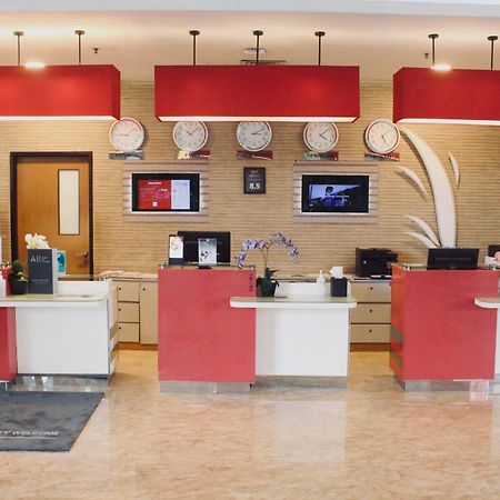 Ibis Jakarta Senen Exterior photo